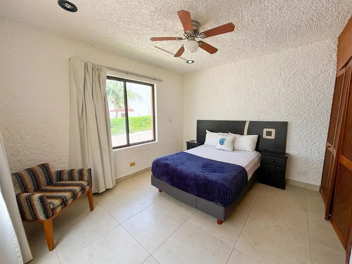 Villa Espaciosa En Cancun A Pasos Del Mar Vakantiehuis