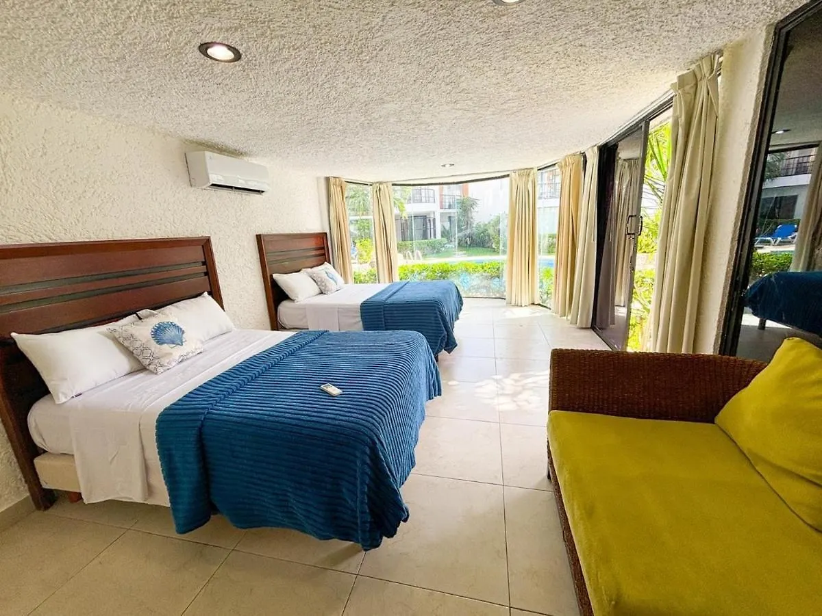 Villa Espaciosa En Cancun A Pasos Del Mar Vakantiehuis