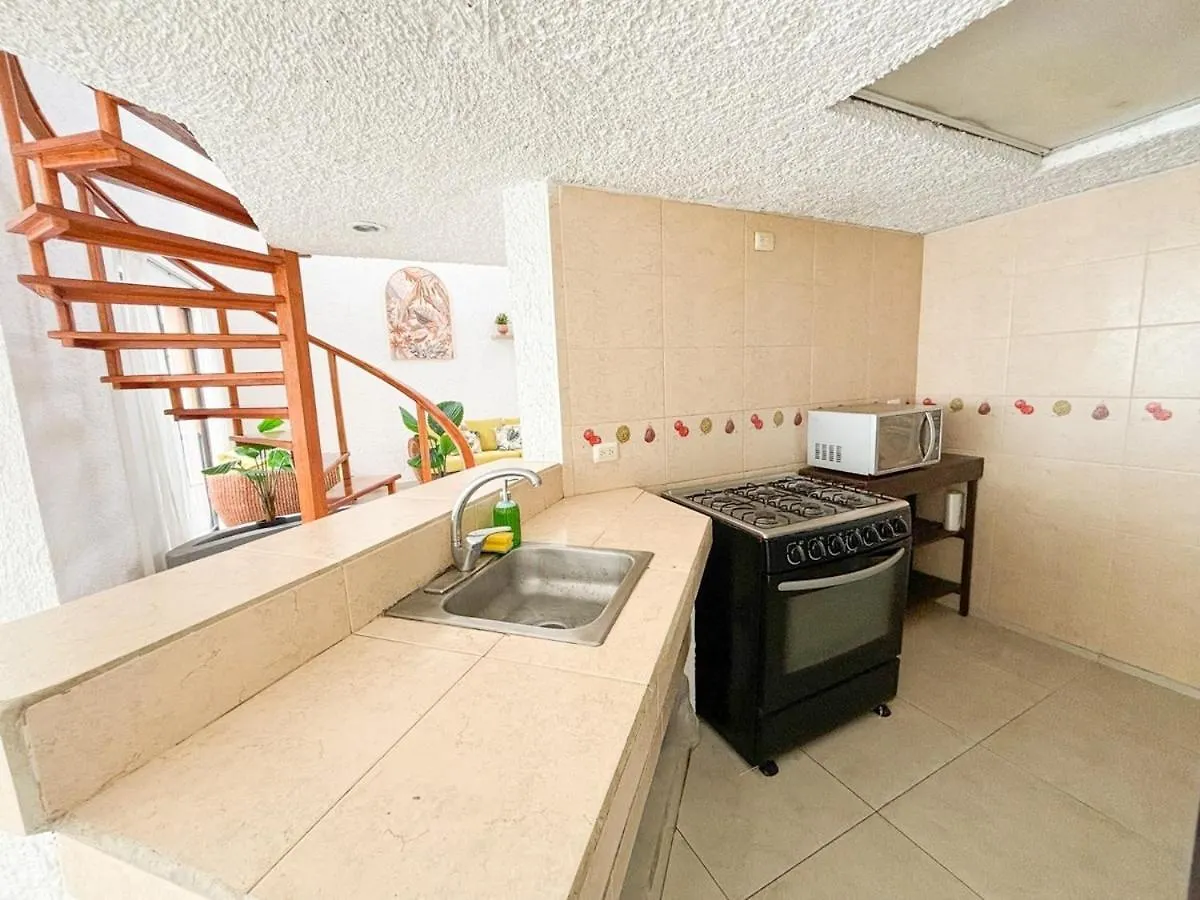 Vakantiehuis Villa Espaciosa En Cancun A Pasos Del Mar